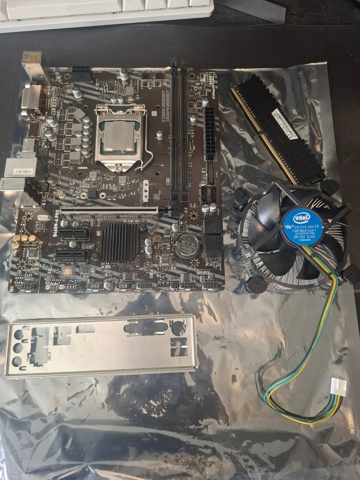 B460 Moederbord setje., Ophalen, DDR4, Zo goed als nieuw, Micro-ATX