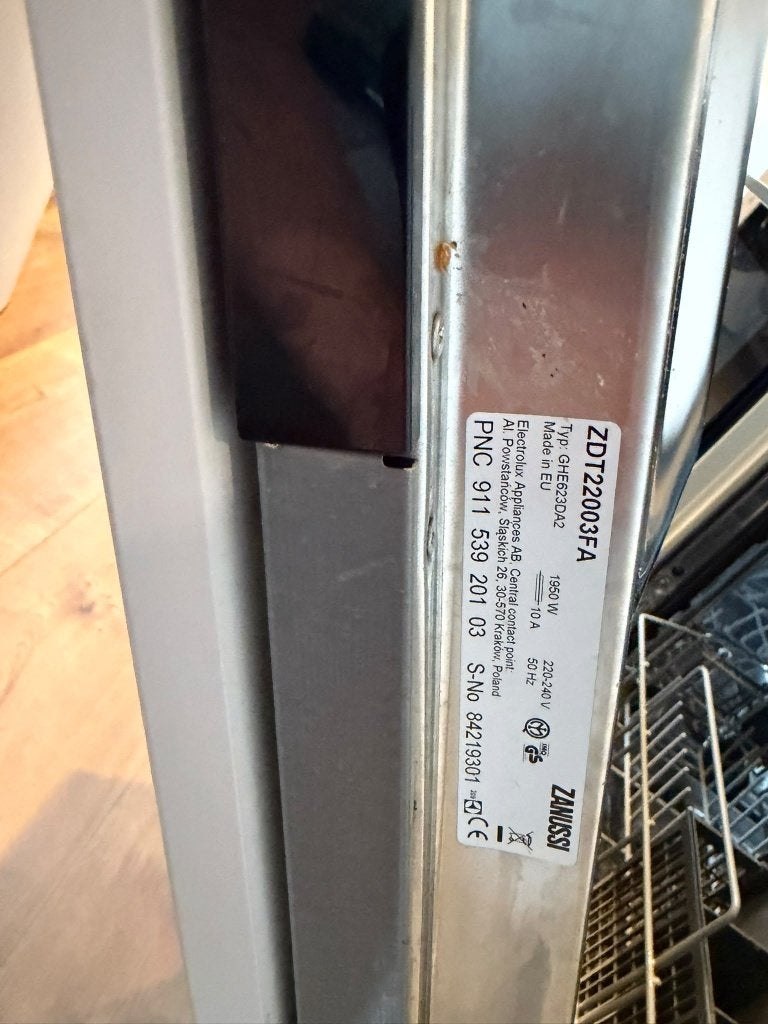 Foto 5 van Zanussi vaatwasser gratis op te halen [defect]