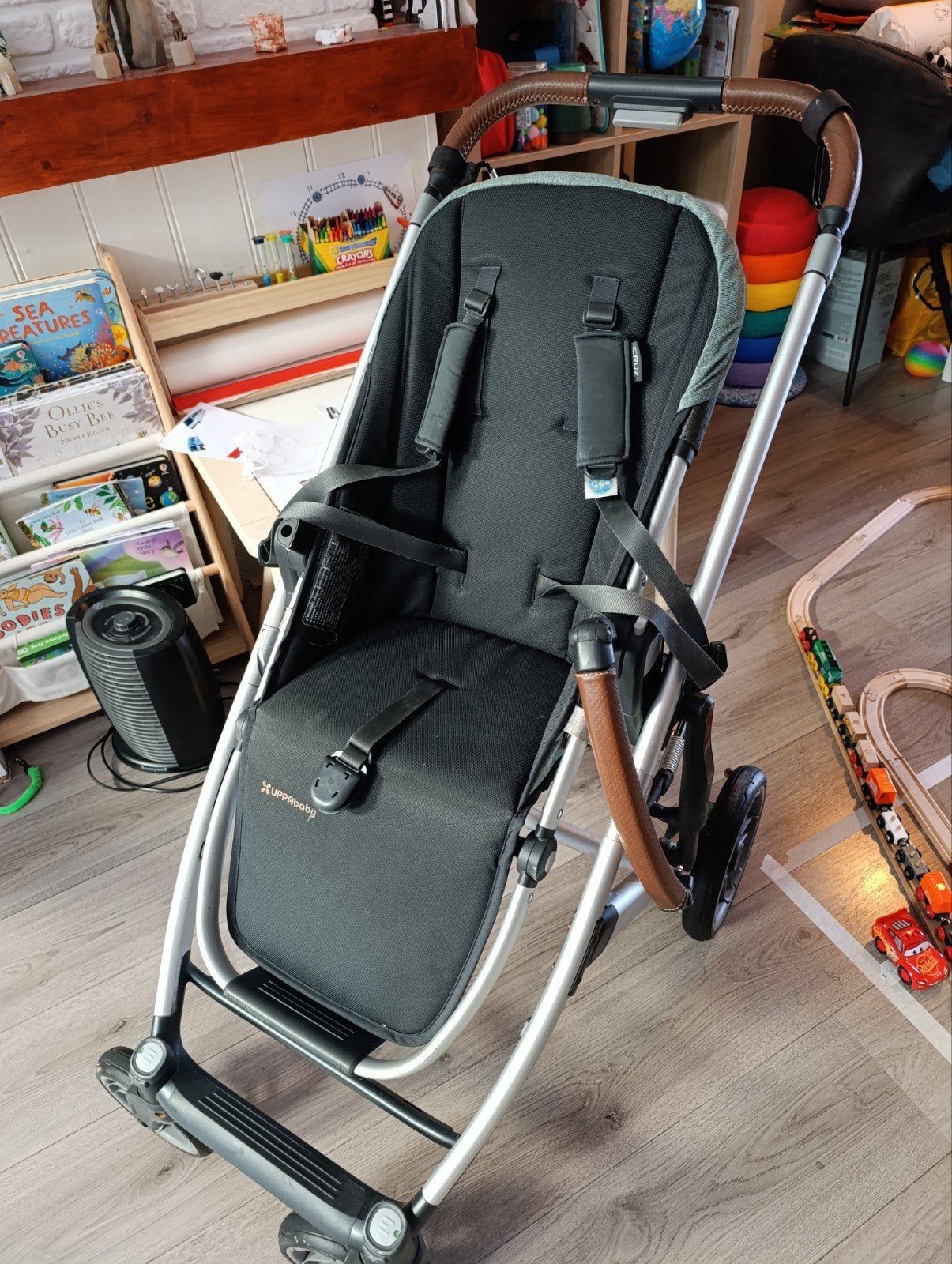 UPPAbaby Cruz kinderwagen met reiswieg en accessoires, Kinderen en Baby's, Kinderwagens en Combinaties, Ophalen, Gebruikt, Kinderwagen