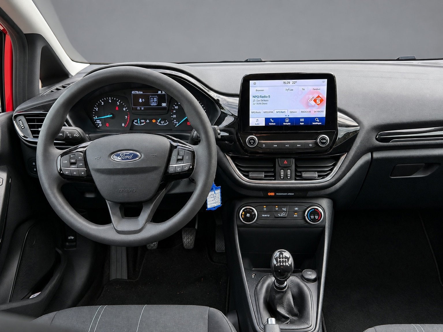 Foto 2 van Ford Fiesta 1.0 EcoBoost Connected, navigatie, airco inklapb