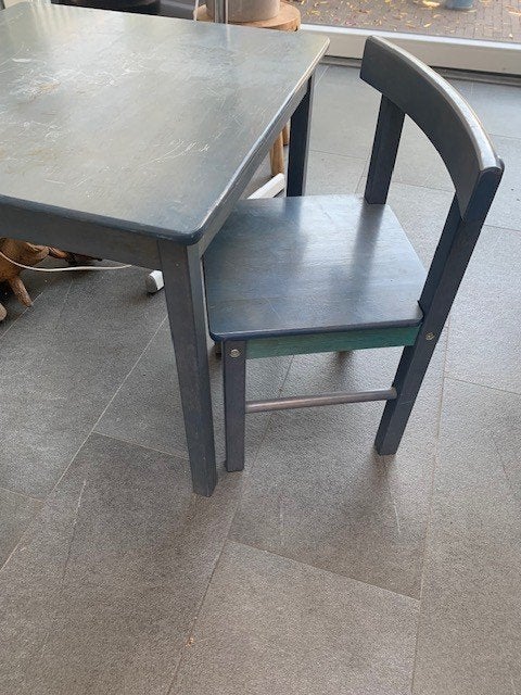 tafeltje met stoeltje, Kinderen en Baby's, Kinderkamer | Tafels en Stoelen, Ophalen, Gebruikt, Tafel(s) en Stoel(en)