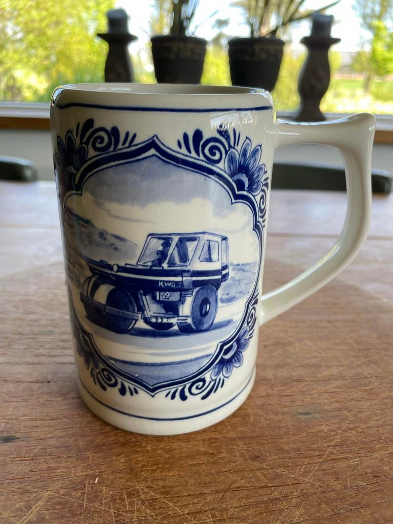 Delfts Blauw Regina Bierpul met Wegenwals Afbeelding, Ophalen of Verzenden