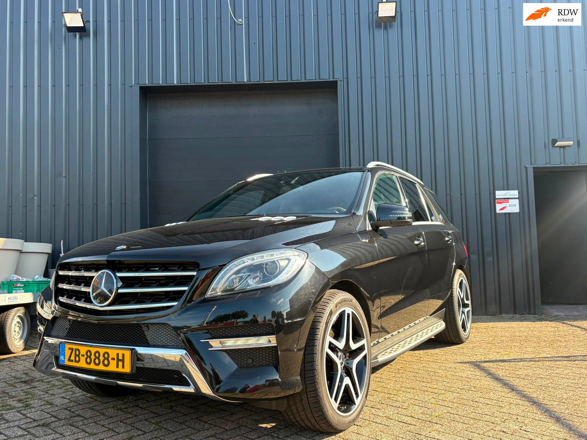 Mercedes-Benz M-klasse 350 BlueTEC DESIGNO Lage kilometersta, Auto's, Mercedes-Benz, Automaat, Gebruikt, 259 pk, Bedrijf