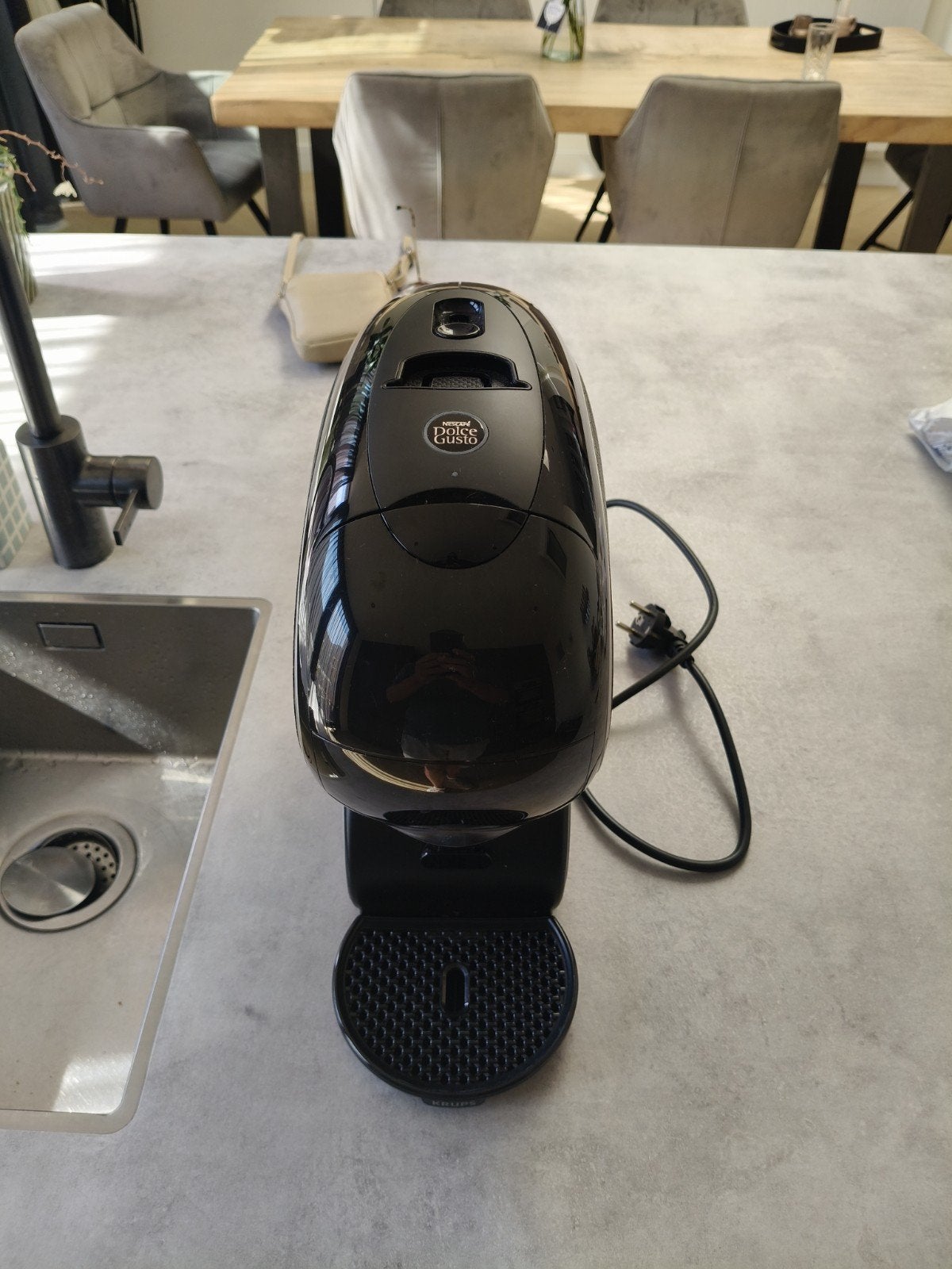 Nescafé Dolce Gusto neo koffiezetapparaat, zo goed als nieuw, Ophalen, Koffiepads en cups, Koffiemachine, Zo goed als nieuw
