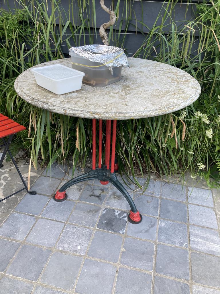 frans bistro setje tafel 2 stoelen, Tuin en Terras, Tuinsets en Loungesets, Ophalen of Verzenden, Gebruikt, Overige materialen