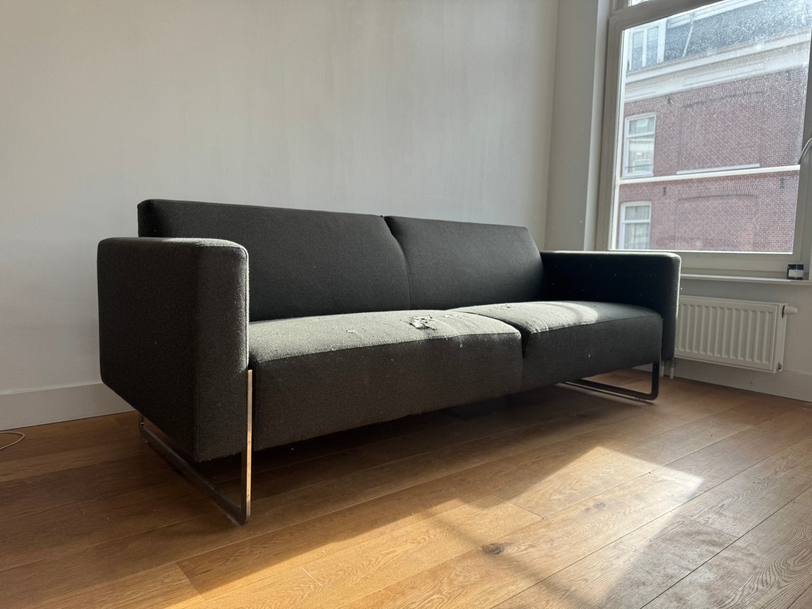Artifort Mare desinger bank (opnieuw bekleden nodig), Huis en Inrichting, Ophalen, Gebruikt, 150 tot 200 cm, Driepersoons