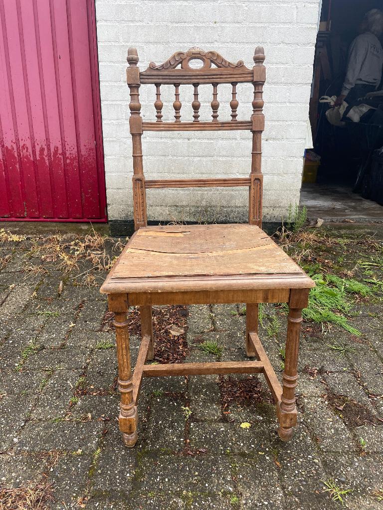 Vintage eetkamerstoel, Ophalen, Gebruikt, Bruin, Eén
