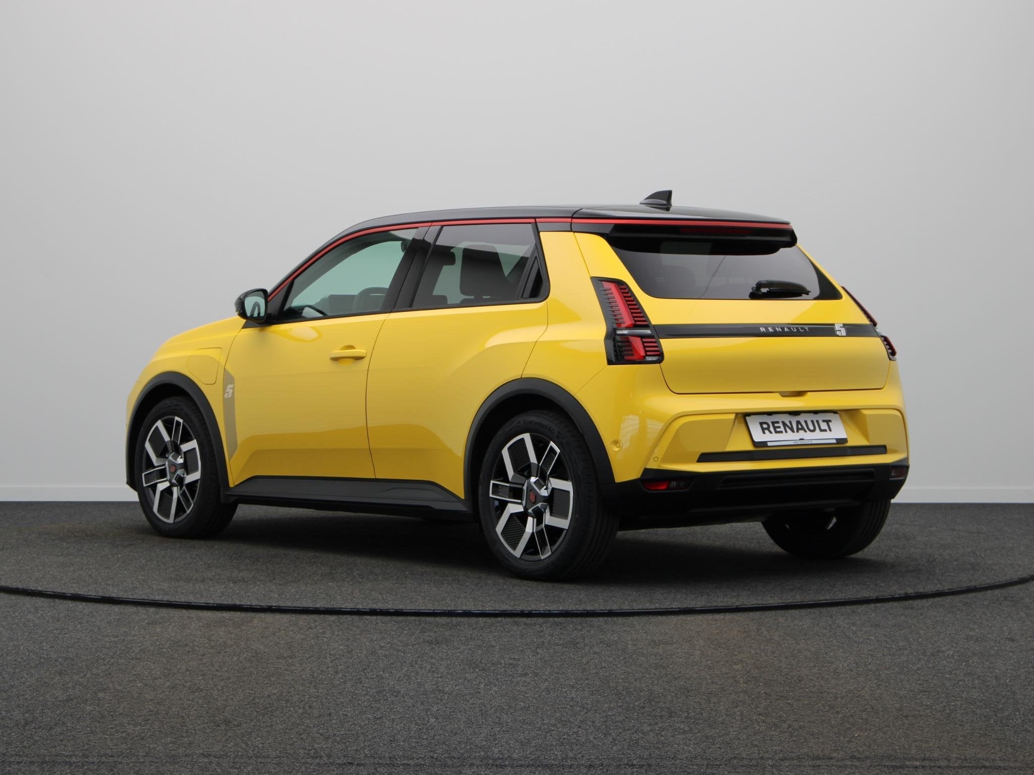 Renault 5 comfort range techno 52 kWh | Vijf jaar garantie |, Auto's, Dealer onderhouden, Stof, Nieuw, 500 kg