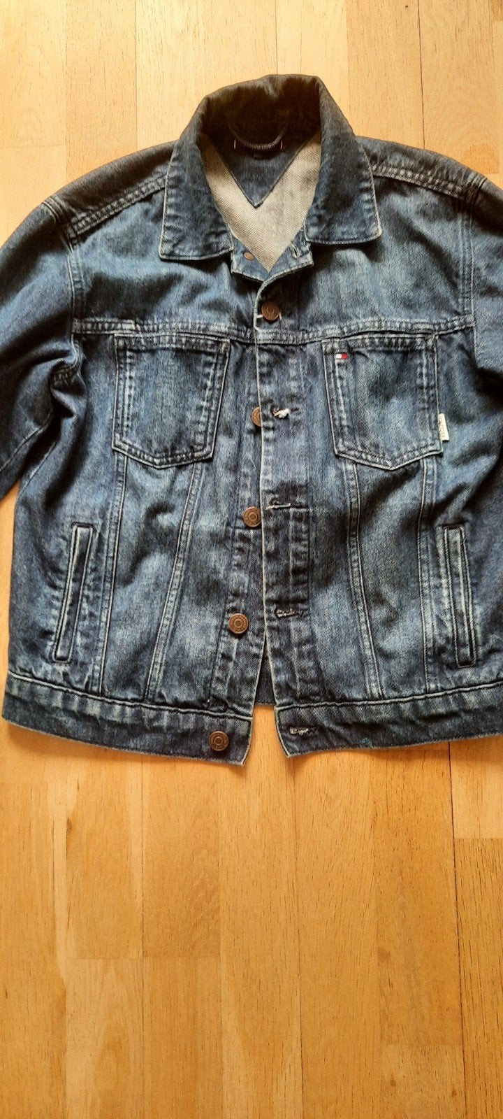 Tommy Hilfiger spijkerjas kind, Ophalen of Verzenden, Zo goed als nieuw, Jongen of Meisje, Jas