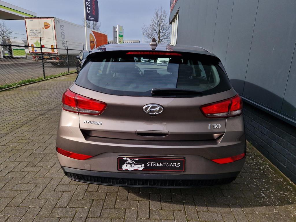 Hyundai I30 1.5 T-GDi MHEV 110pk, Voorwielaandrijving, 12 maanden, 15 km/l, Euro 6