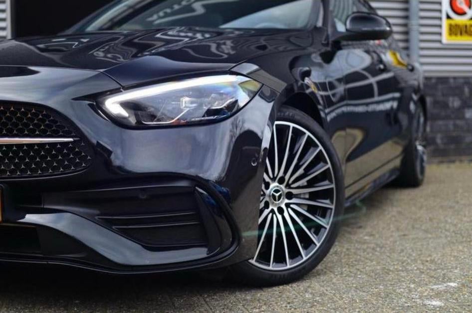 Mercedes-Benz C-klasse 200 AMG Line| Pano| NIGHTP| 1e EIG, Auto's, Automaat, Achterwielaandrijving, Leder en Stof, Zwart