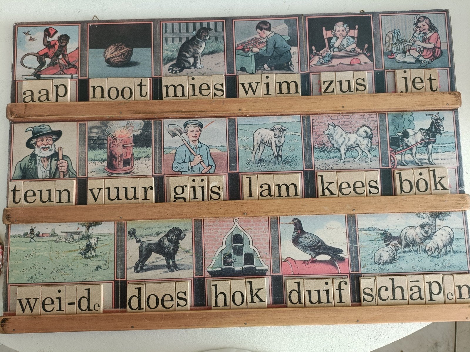 Vintage Aap Noot Mies leesplankje met losse letters, Ophalen
