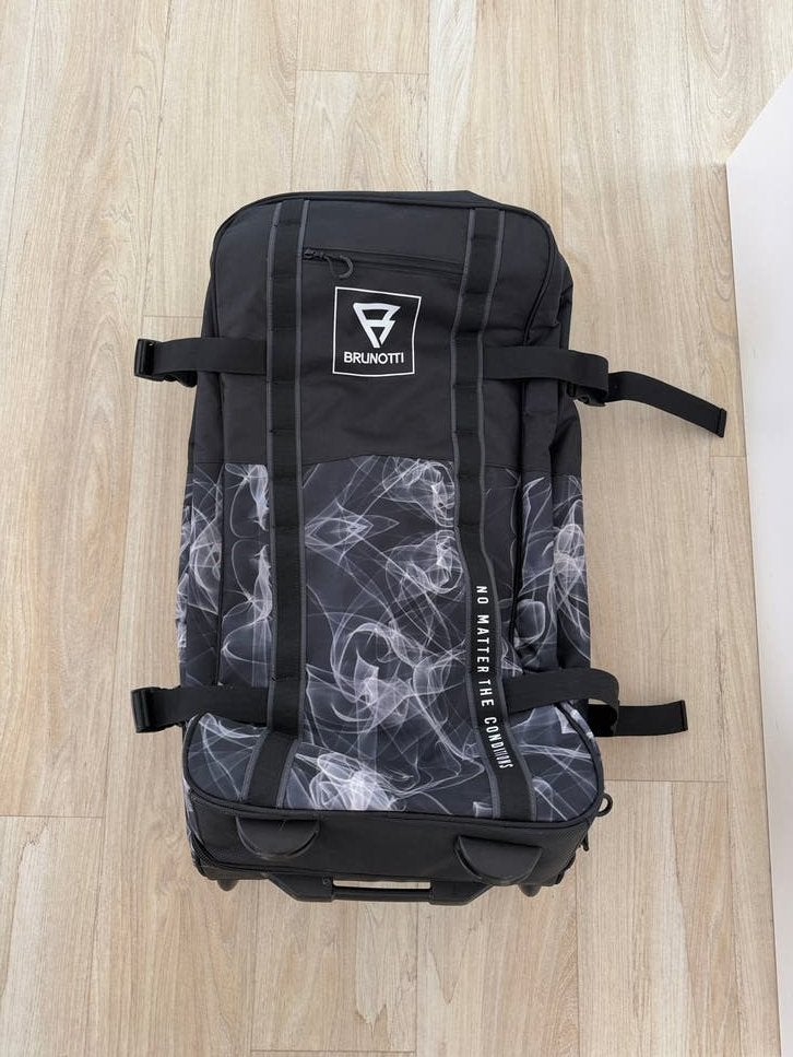 Nieuwe Brunotti Travelbag XL reistas/koffer met wieltjes, Sieraden, Tassen en Uiterlijk, Koffers, Ophalen, Nieuw, Hard kunststof