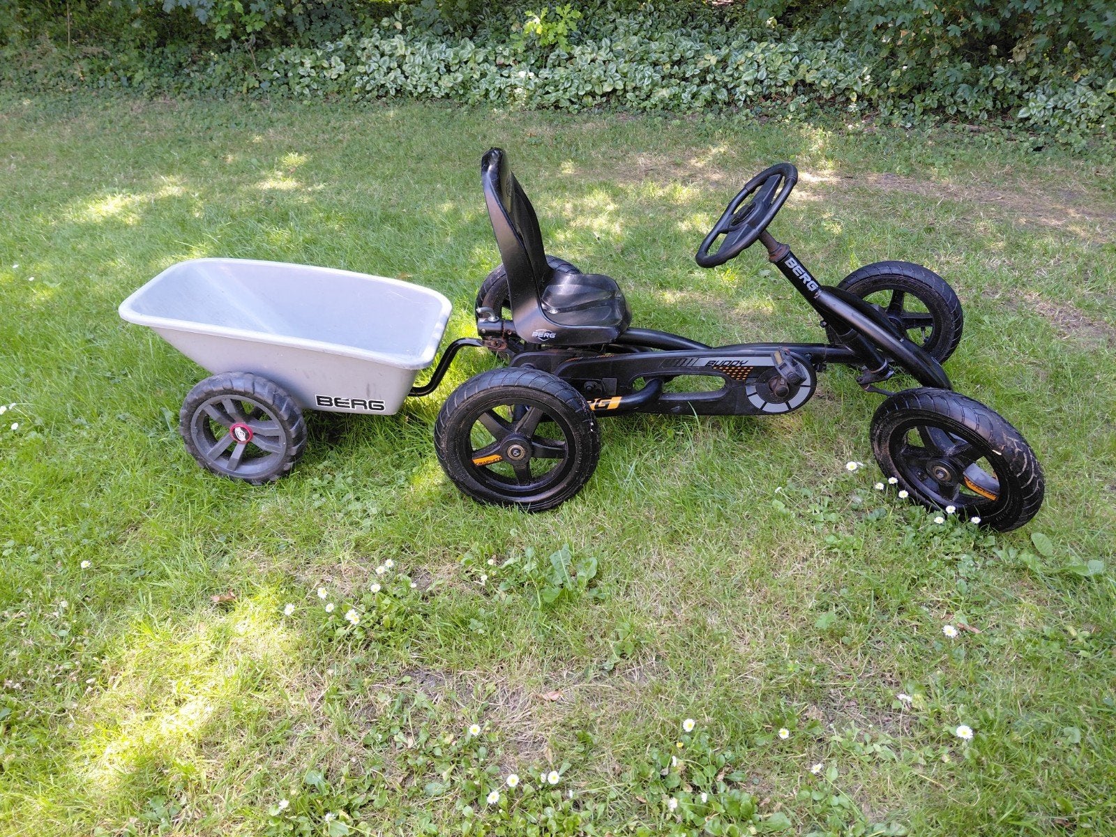berg skelter buddy black graphite met aanhanger, Ophalen, Gebruikt, Berg, Met kar of aanhanger