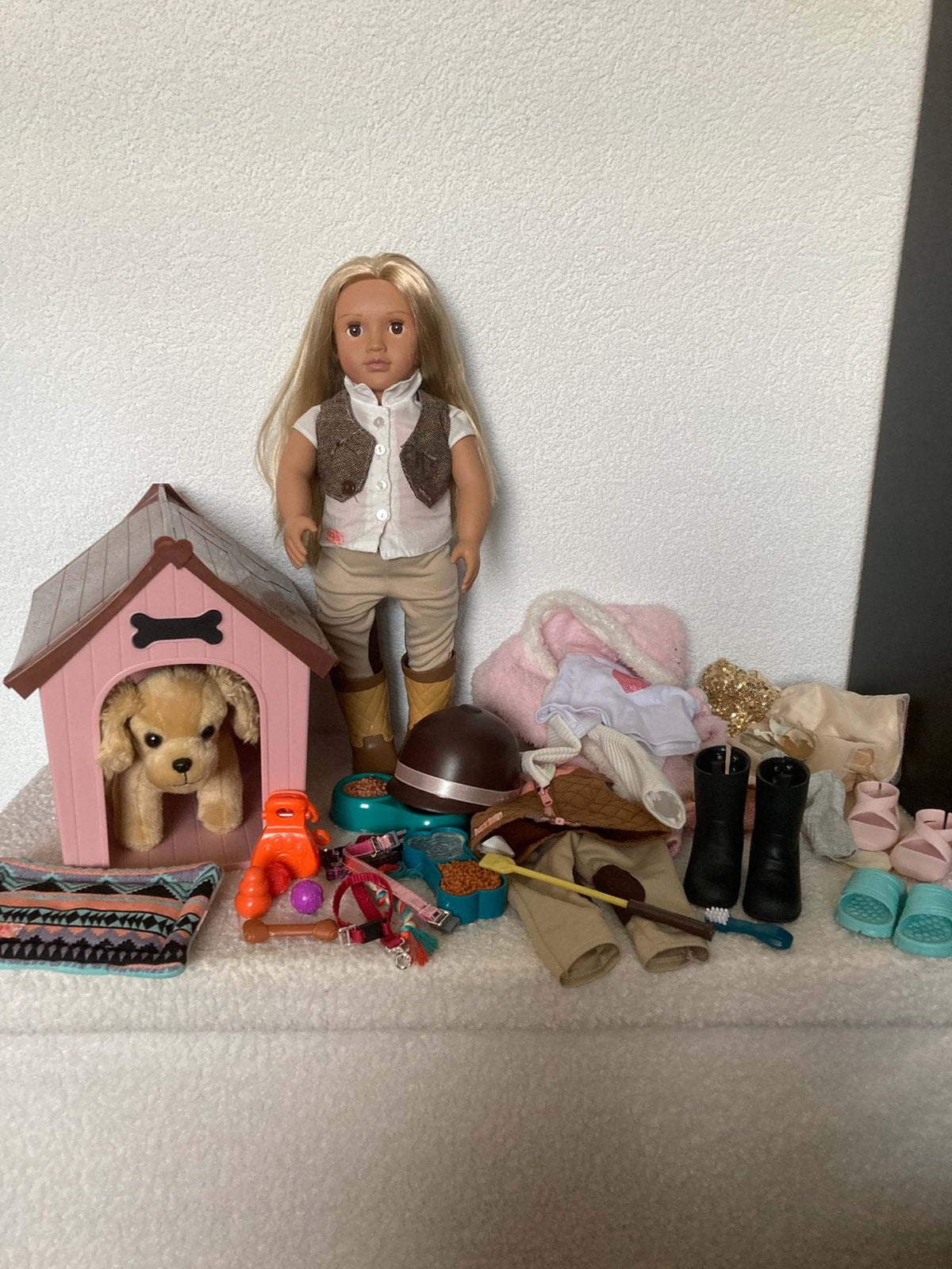 Our generation pop met accessoires, Verzamelen, Ophalen, Zo goed als nieuw, Pop