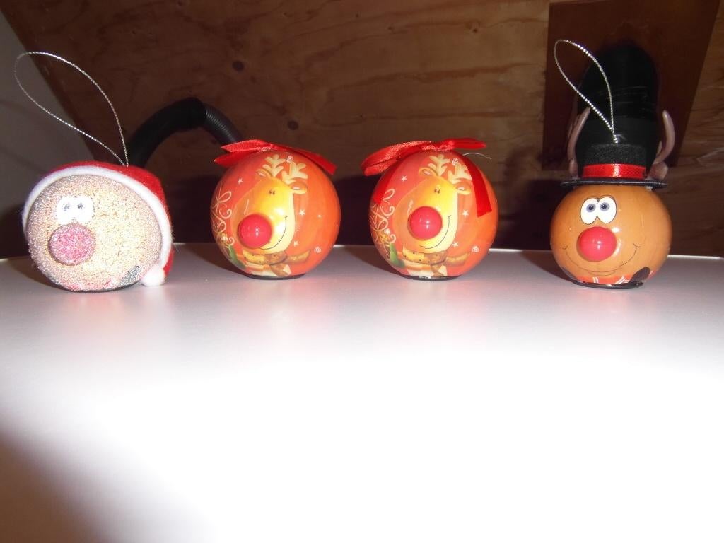 Te koop leuke kerstballen (voor kind) met lichtje erin, Diversen, Kerst, Ophalen, Gebruikt