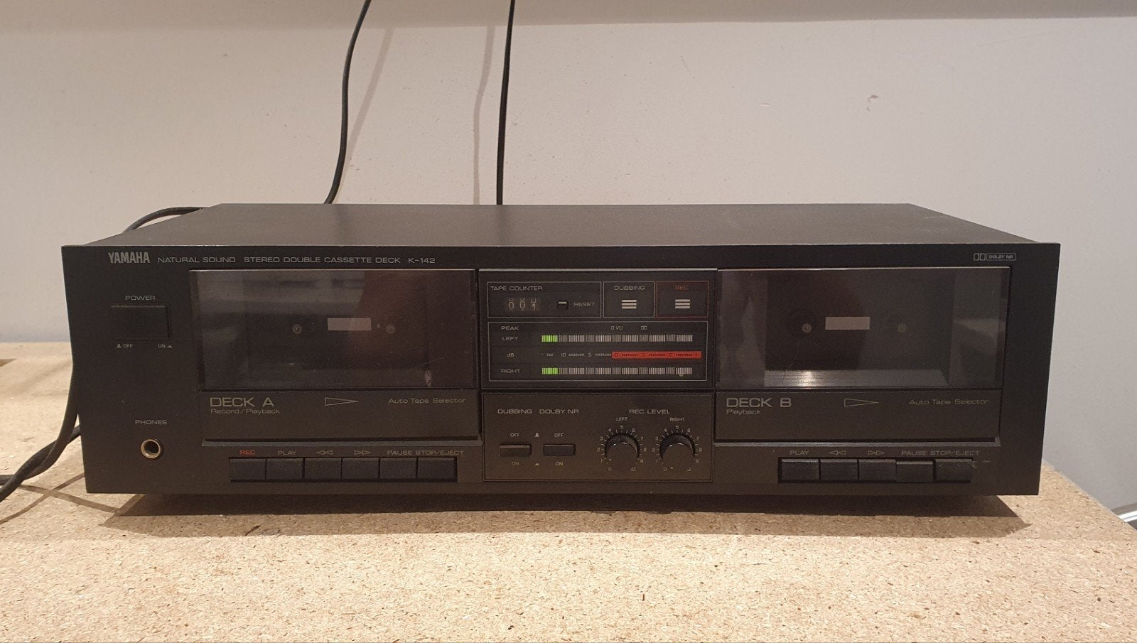 Yamaha K-142 Cassettedeck - Defect voor onderdelen/opknap, Ophalen of Verzenden, Dubbel
