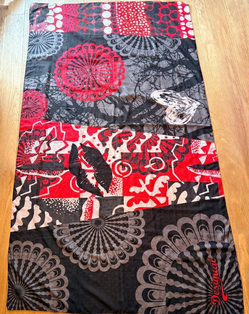 Desigual foulard - grote sjaal, Maat 46/48 (XL) of groter, Ophalen of Verzenden, Zo goed als nieuw, Desigual