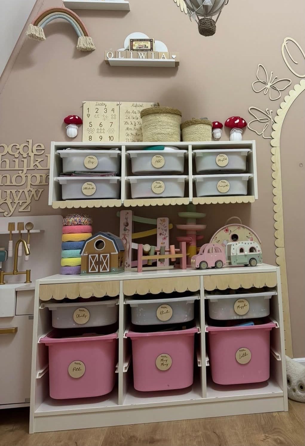 Ikea Trofast planken met opbergdozen voor kinderkamer, Ophalen, Gebruikt, Kast
