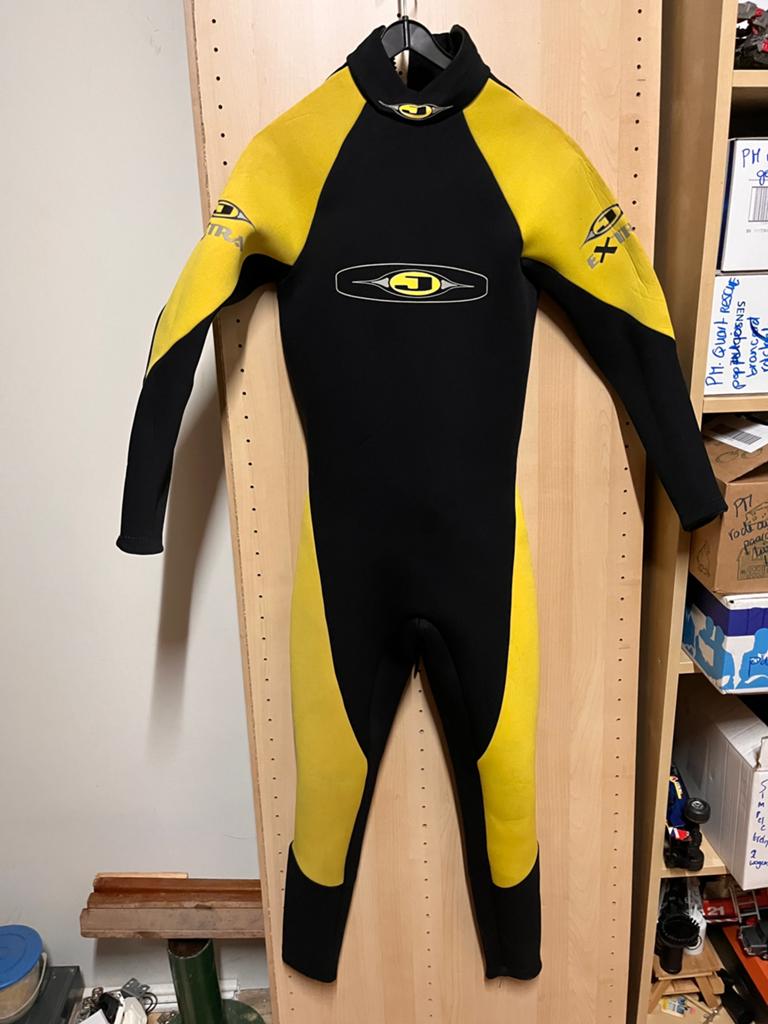 12 wetsuit verschillende merken,soorten en nieuw en gebruikt, Ophalen of Verzenden, Zo goed als nieuw, Kind, Wetsuit