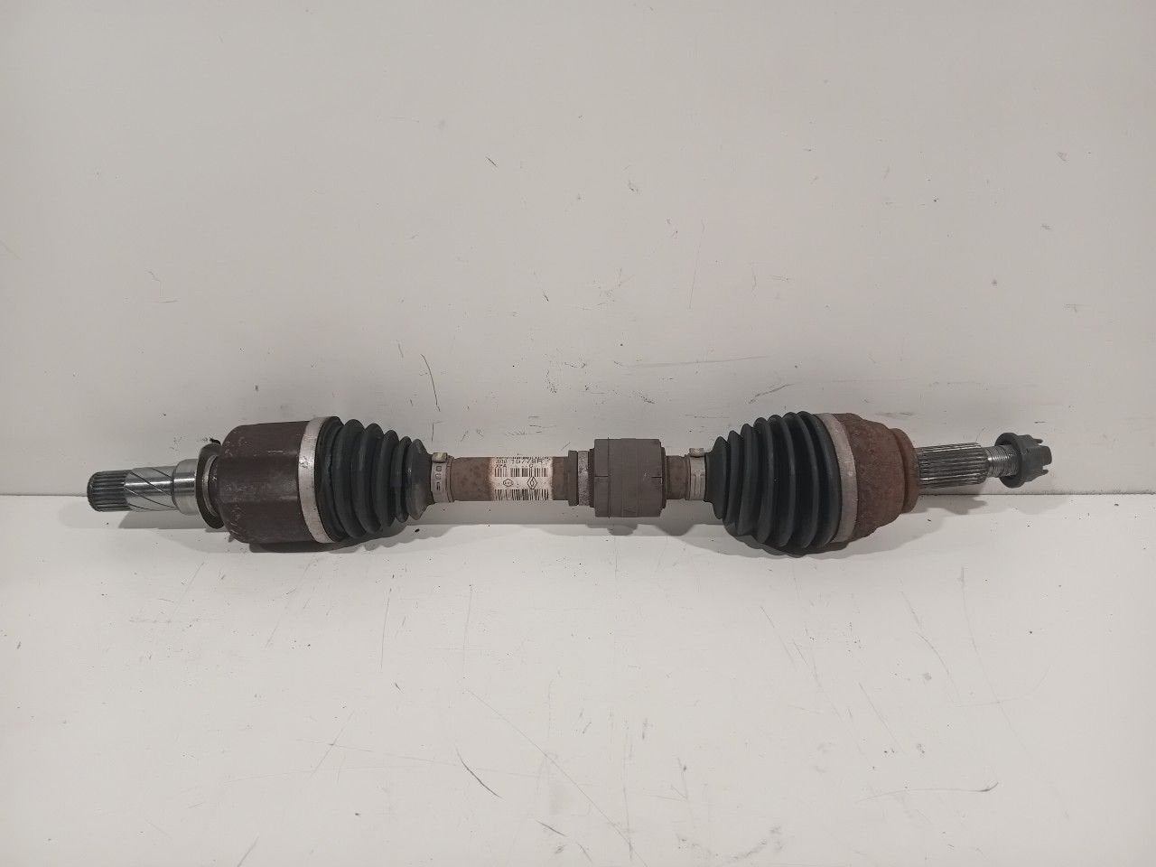 Aandrijfas links voor Renault Scénic, Onderdelen@venauto.nl, Van der Ven Autorecycling B.V., Gebruikt, Ettenseweg 76, 4706 PB Roosendaal, The Netherlands