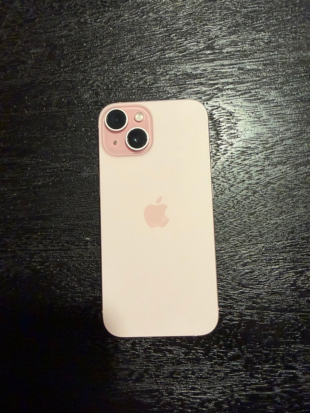 Foto 3 van iPhone 15 roze 128 GB opslag