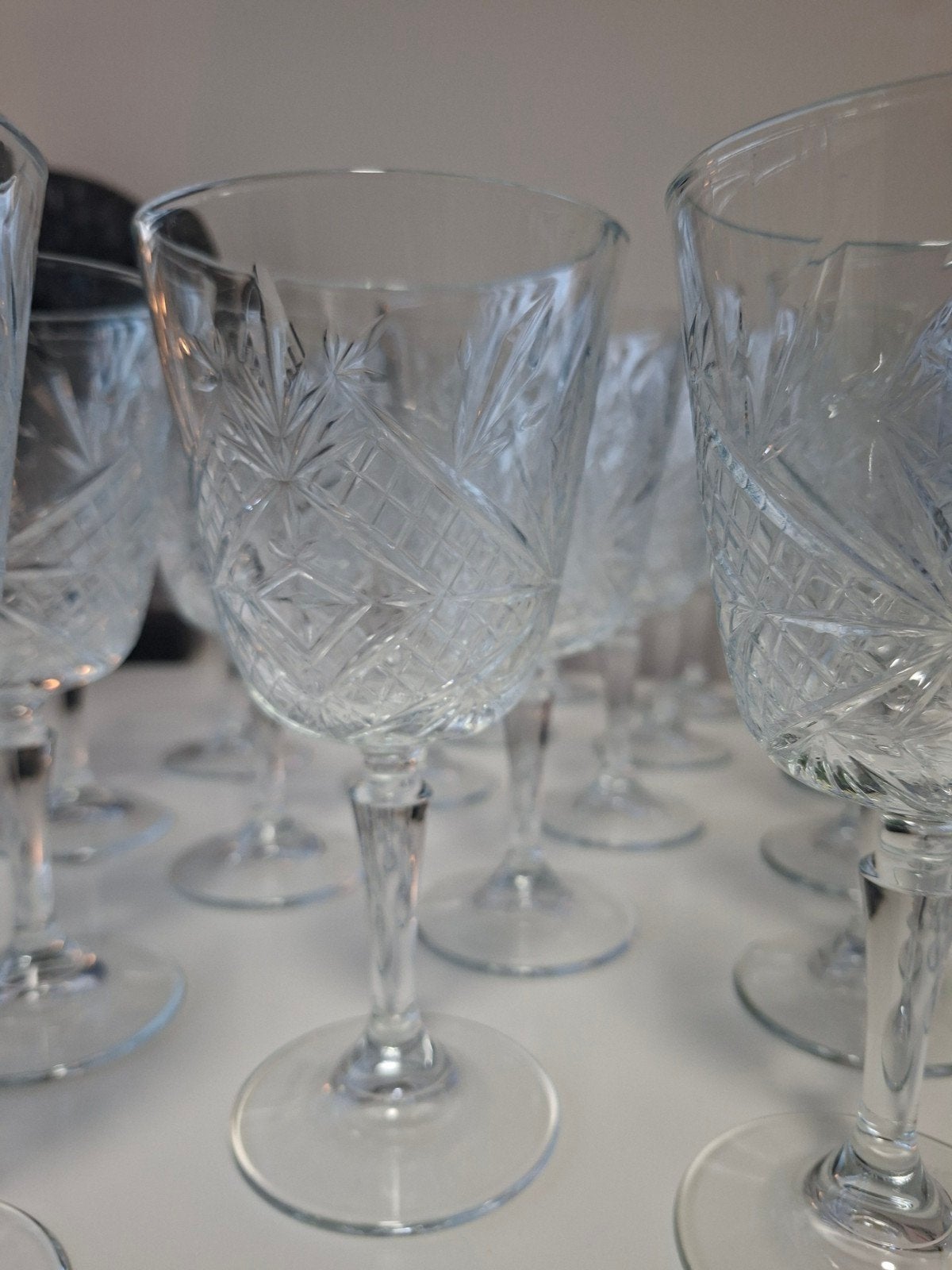 Blomus kristallen wijnglazen 21x, Glas of Glazen, Ophalen of Verzenden, Overige stijlen, Glas
