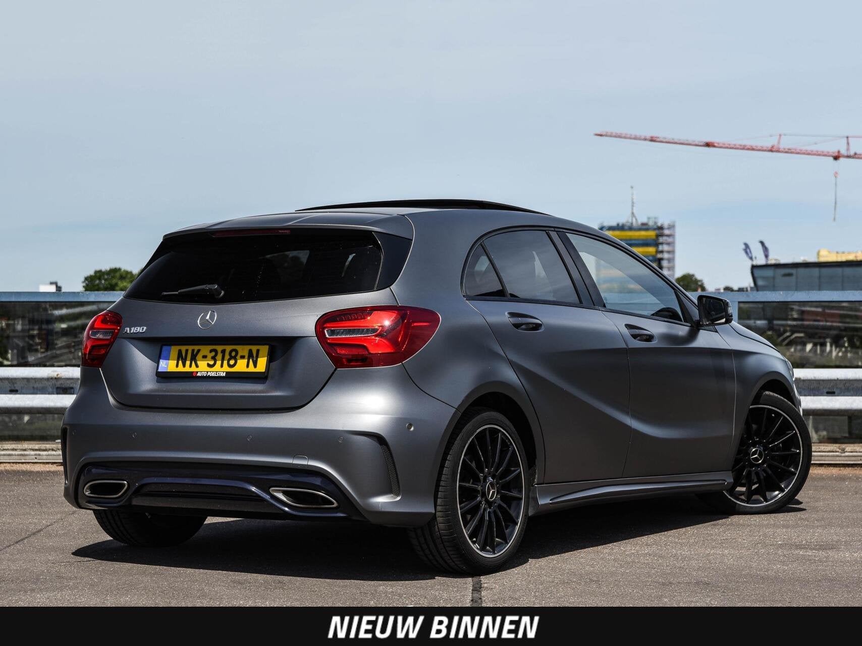 Mercedes-Benz A-klasse 180 AMG Edition | Panoramadak | Sfeer, Auto's, Dealer onderhouden, Gebruikt, 4 cilinders, 122 pk
