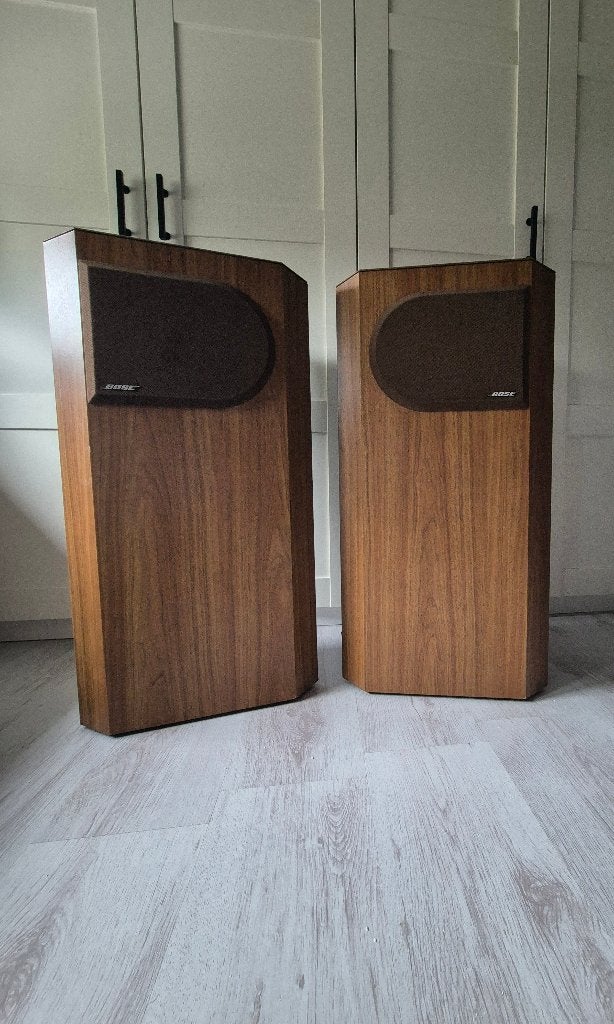 Bose 401 Speaker System