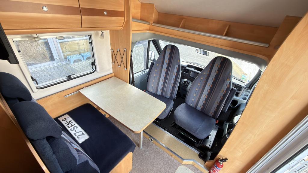 Fransbed met slechts 108dkm De Dethleffs Sunlight T58 '2007, Caravans en Kamperen, Ringverwarming, Ford, Tot en met 2, Bedrijf
