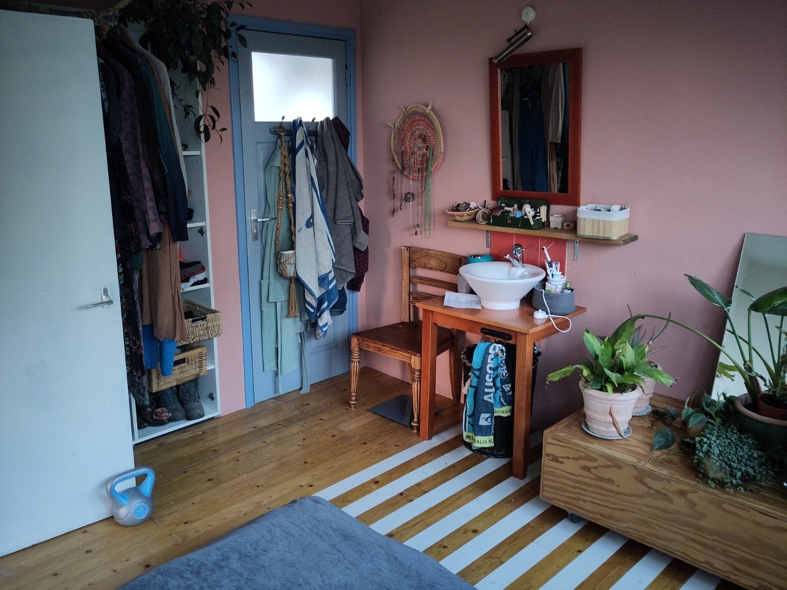 Kamer te huur in klein huisje in Renkum - voorkeur vrouw, Huizen en Kamers, Minder dan 20 m², Arnhem