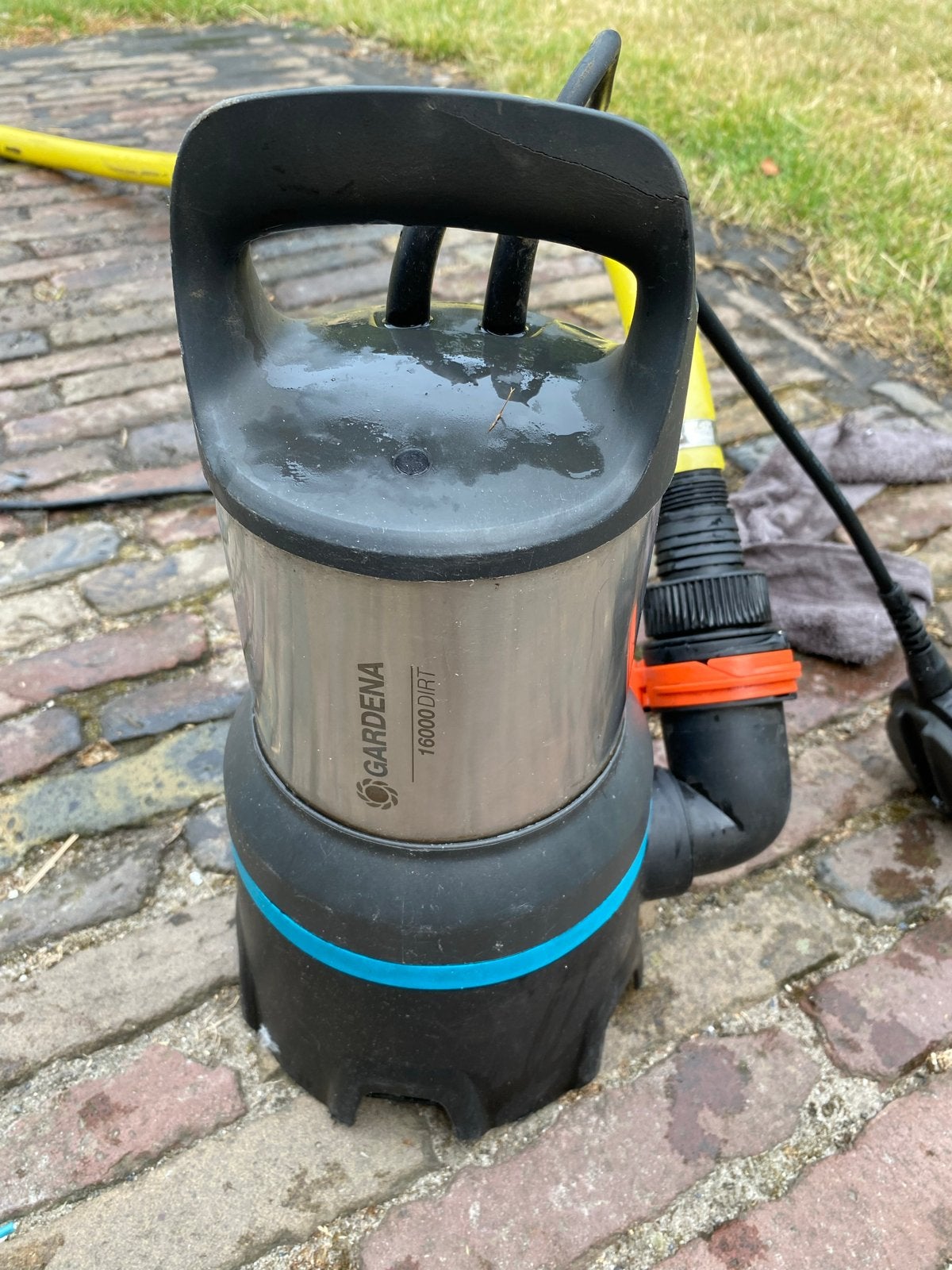 Gardena vuil-en schoonwater Dompelpomp 16000, Ophalen of Verzenden, Zo goed als nieuw, Elektrisch, Dompelpomp