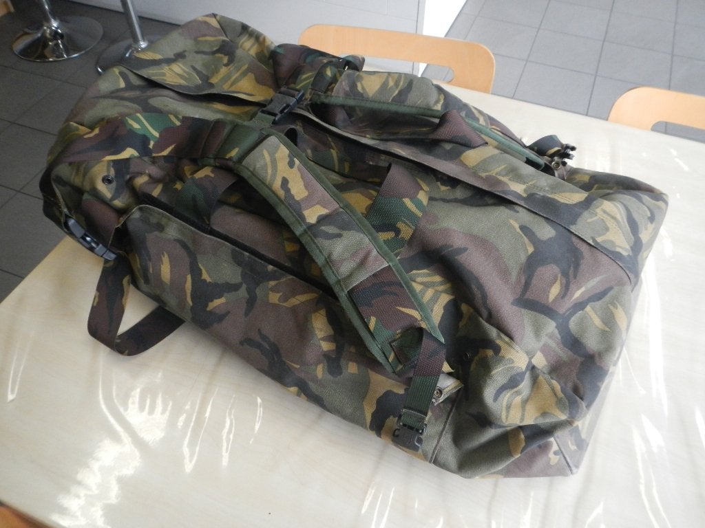 Weekendtas leger 90 liter nieuw model met rugzakbanden Camo, Ophalen of Verzenden, Landmacht, Nederland