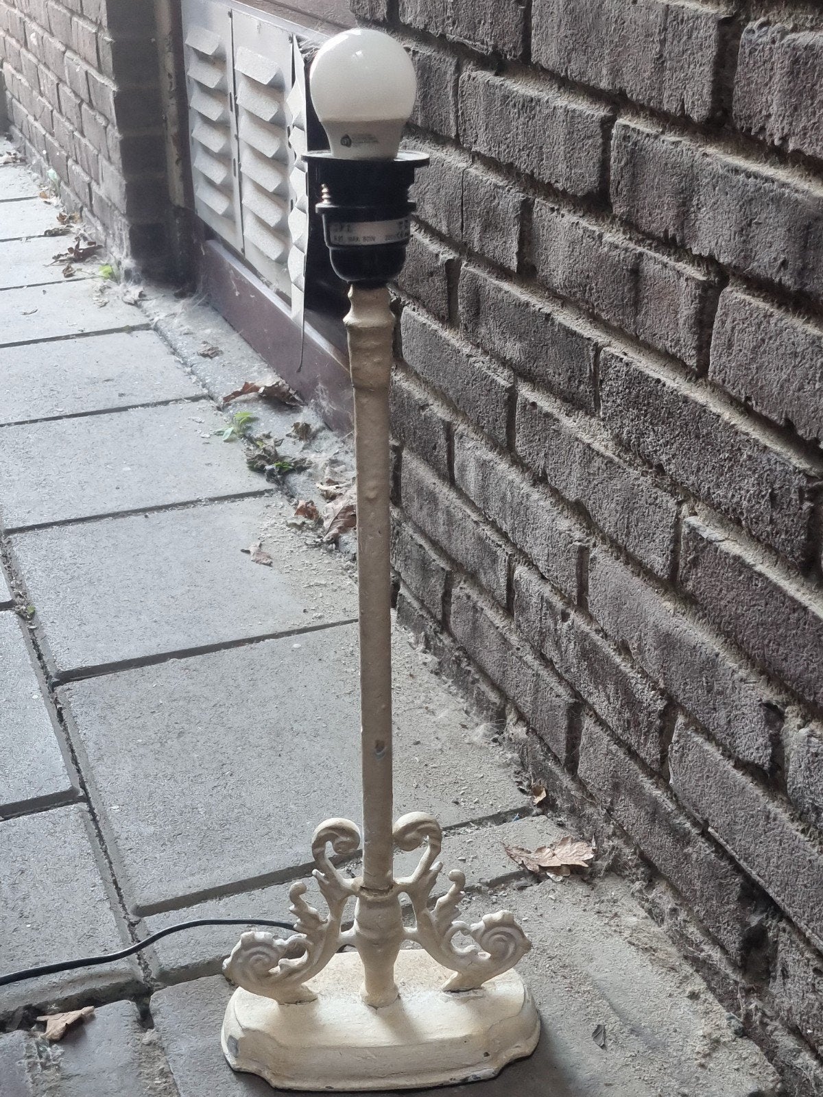 Vintage  schemerlamp met E27 fitting, Ophalen