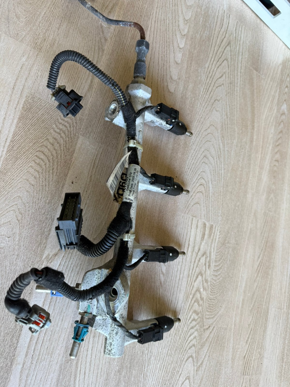 Injector rail met druksensor, Auto-onderdelen, Ophalen of Verzenden, Opel
