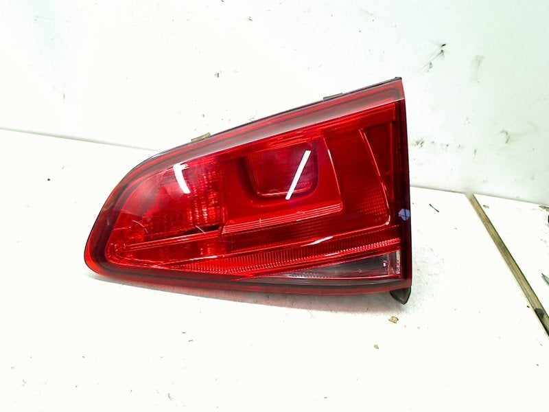 Achterlicht Rechts Achterklep origineel Golf VII (AUA) 2014, Auto-onderdelen, Gebruikt, Volkswagen, Volkswagen AG, Kundenbetreuung@volkswagen.de