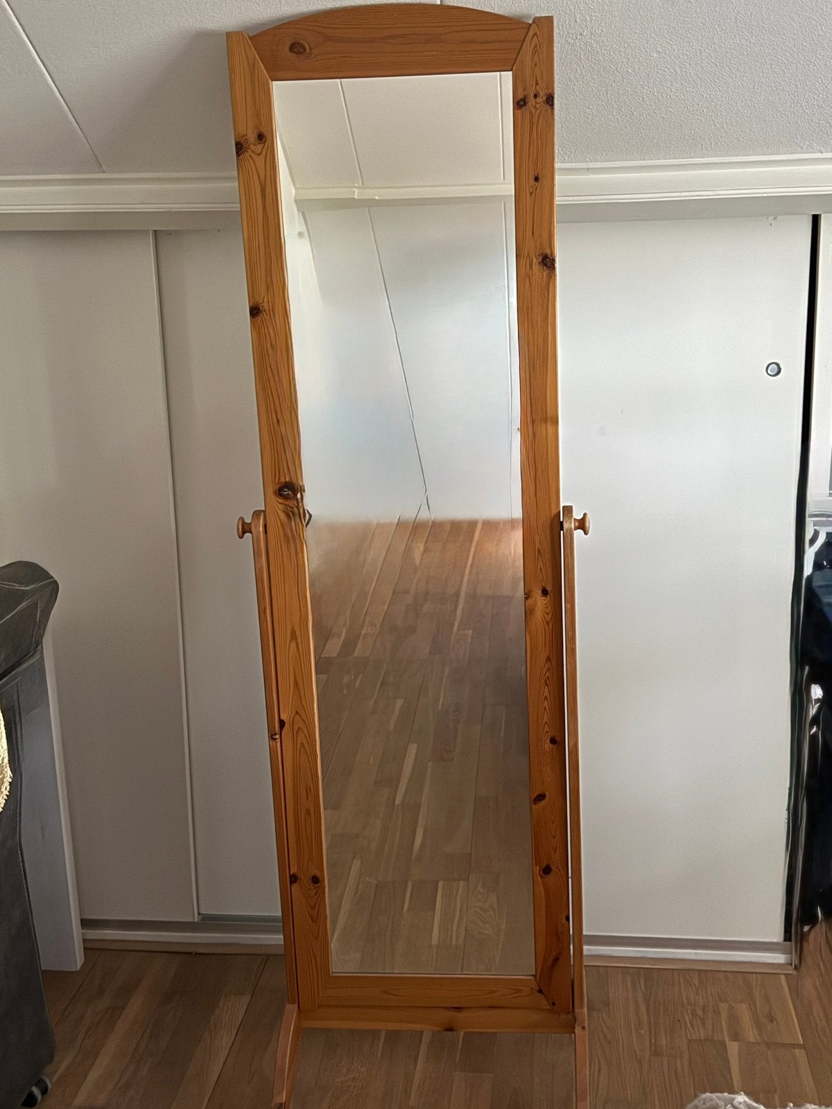 Staande spiegel keurige staat, Huis en Inrichting, Woonaccessoires | Spiegels, Ophalen, Minder dan 50 cm, Zo goed als nieuw, 150 tot 200 cm