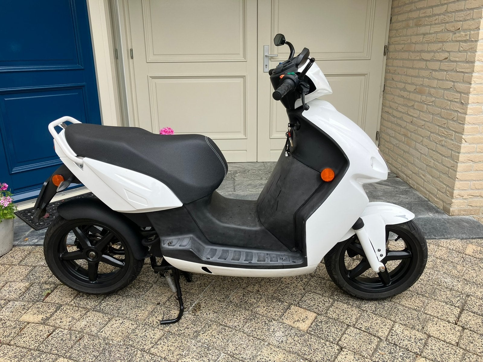 Electrische scooter Govecs go met goede accu, Ophalen, Zo goed als nieuw, Elektrisch, Overige modellen
