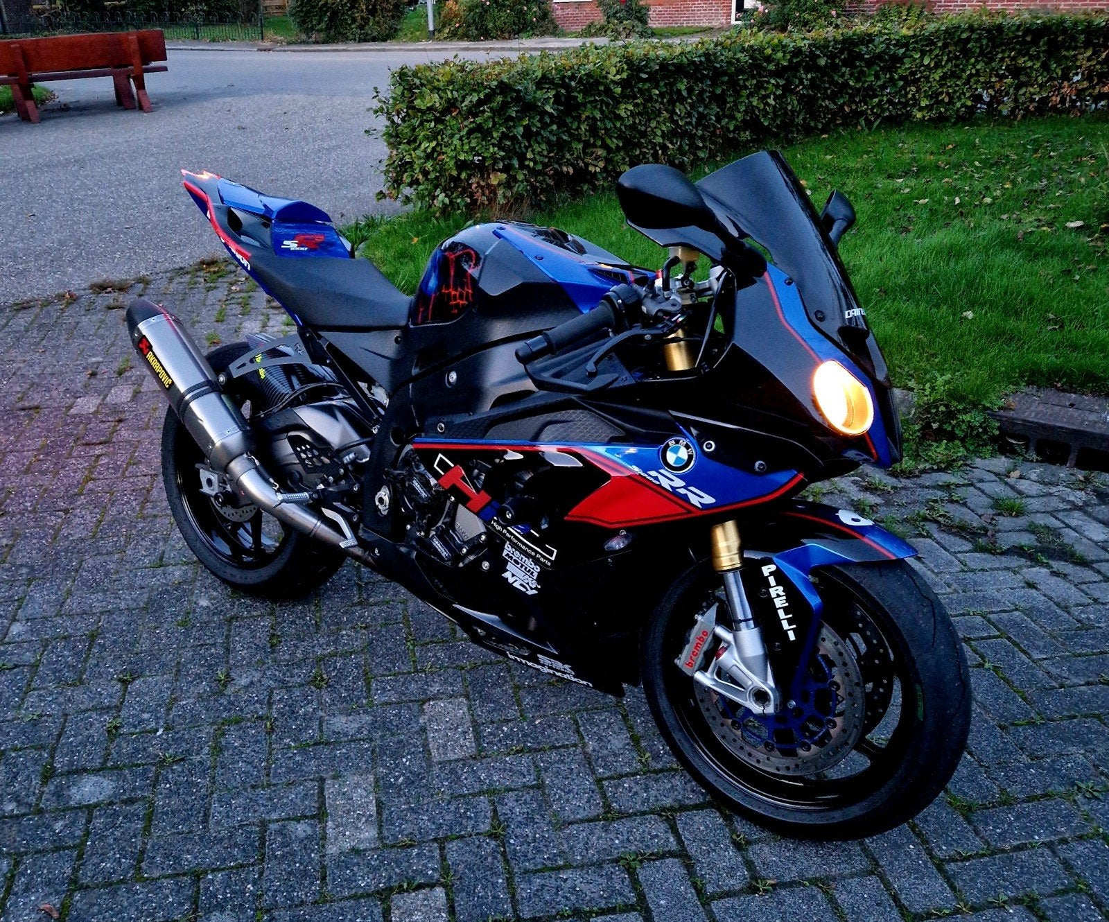 BMW S1000RR  | Brembo | Öhlins |full historie, 4 cilinders, Traction Control, Super Sport, Particulier