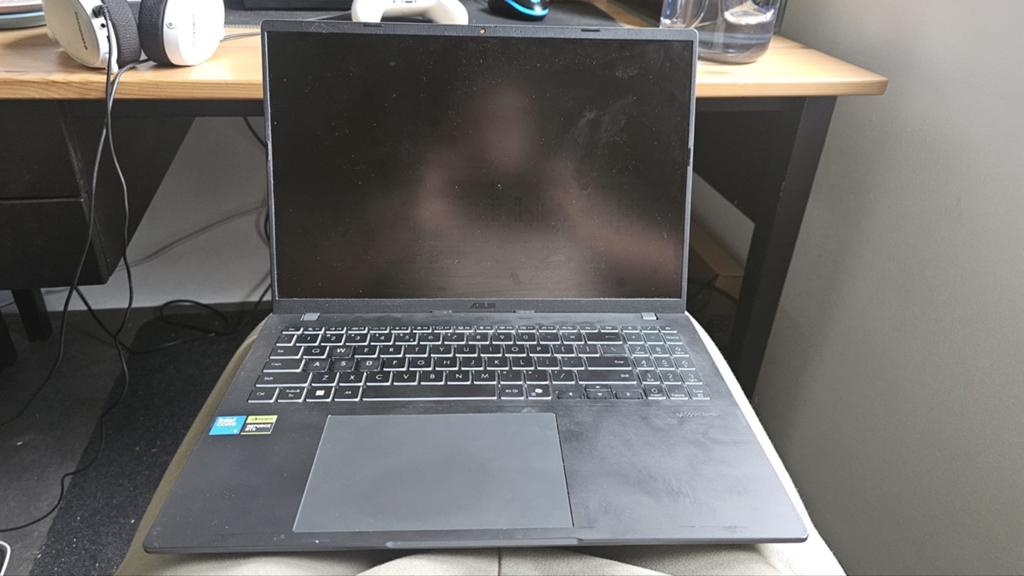 ASUS Laptop - Krachtige Prestaties voor Werk & Gaming, Met videokaart, 2 tot 3 Ghz, ASUS, Ophalen of Verzenden