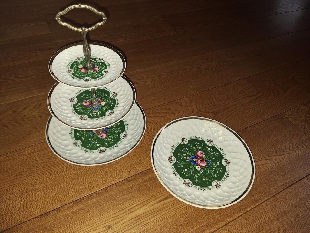 Etagère Arzberg en bord., Ophalen of Verzenden, Zo goed als nieuw