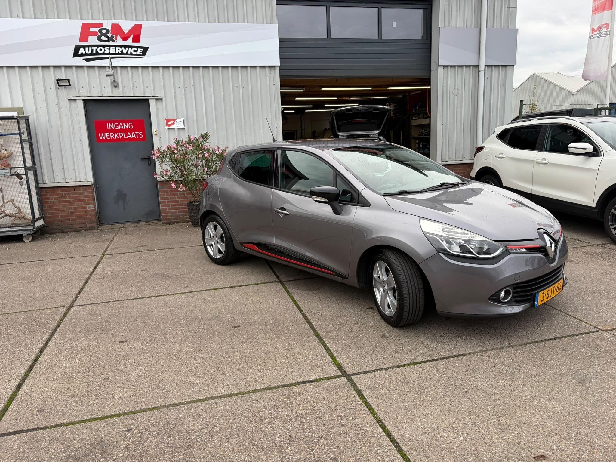 Renault Clio 0.9 TCe Expression Airco, cruise, navi, Voorwielaandrijving, Stof, 540 kg, Origineel Nederlands