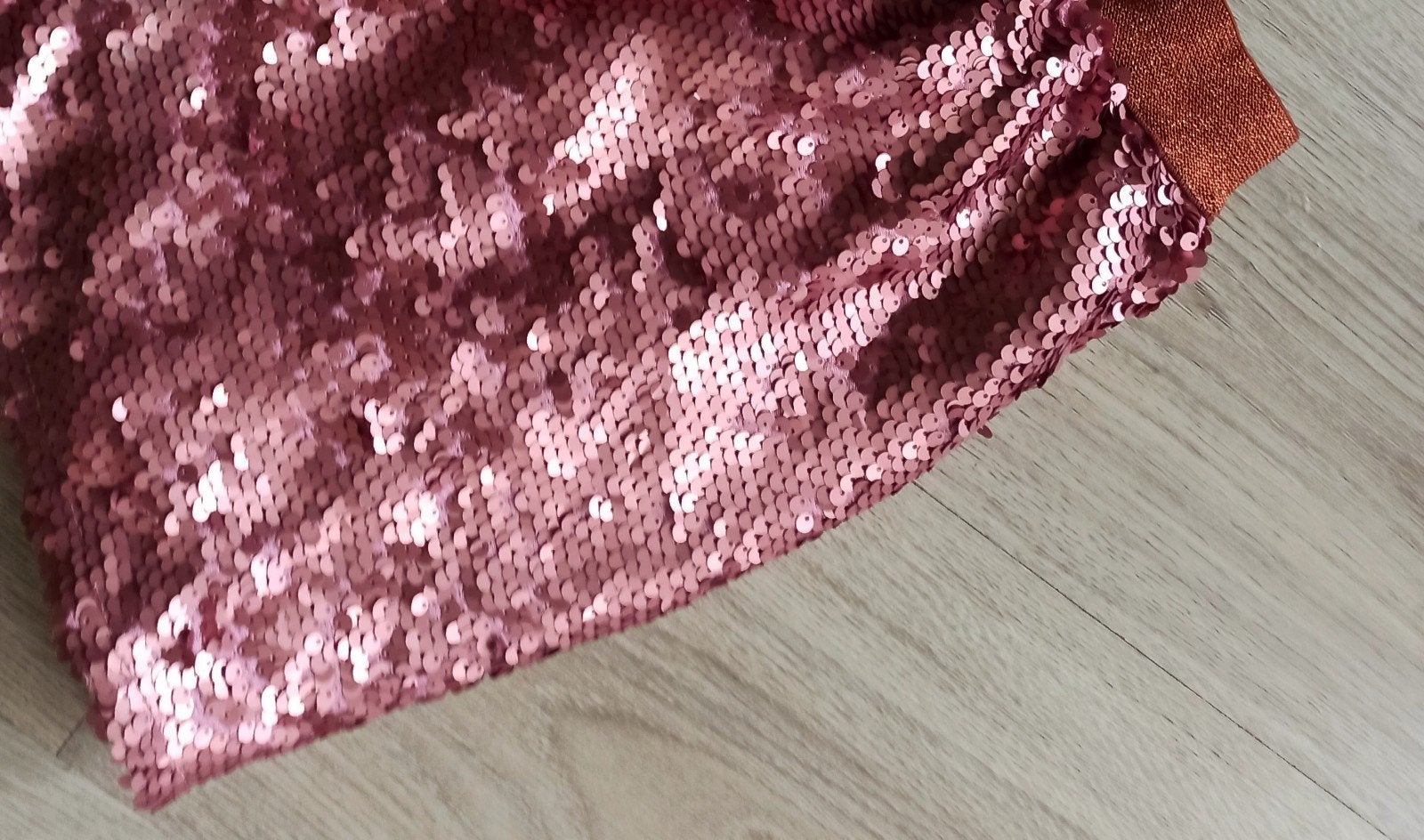Oudroze lovertjes rokje b nosy 134, B.NGSSY, Ophalen of Verzenden, Zo goed als nieuw, Roze