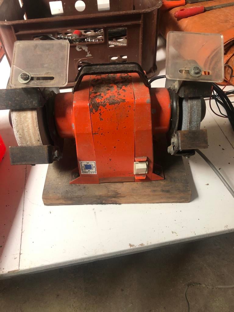 Creusen DS 7150 TS Werkbankslijpmachine, Ophalen, Gebruikt, Minder dan 700 watt, Werkbankslijpmachine