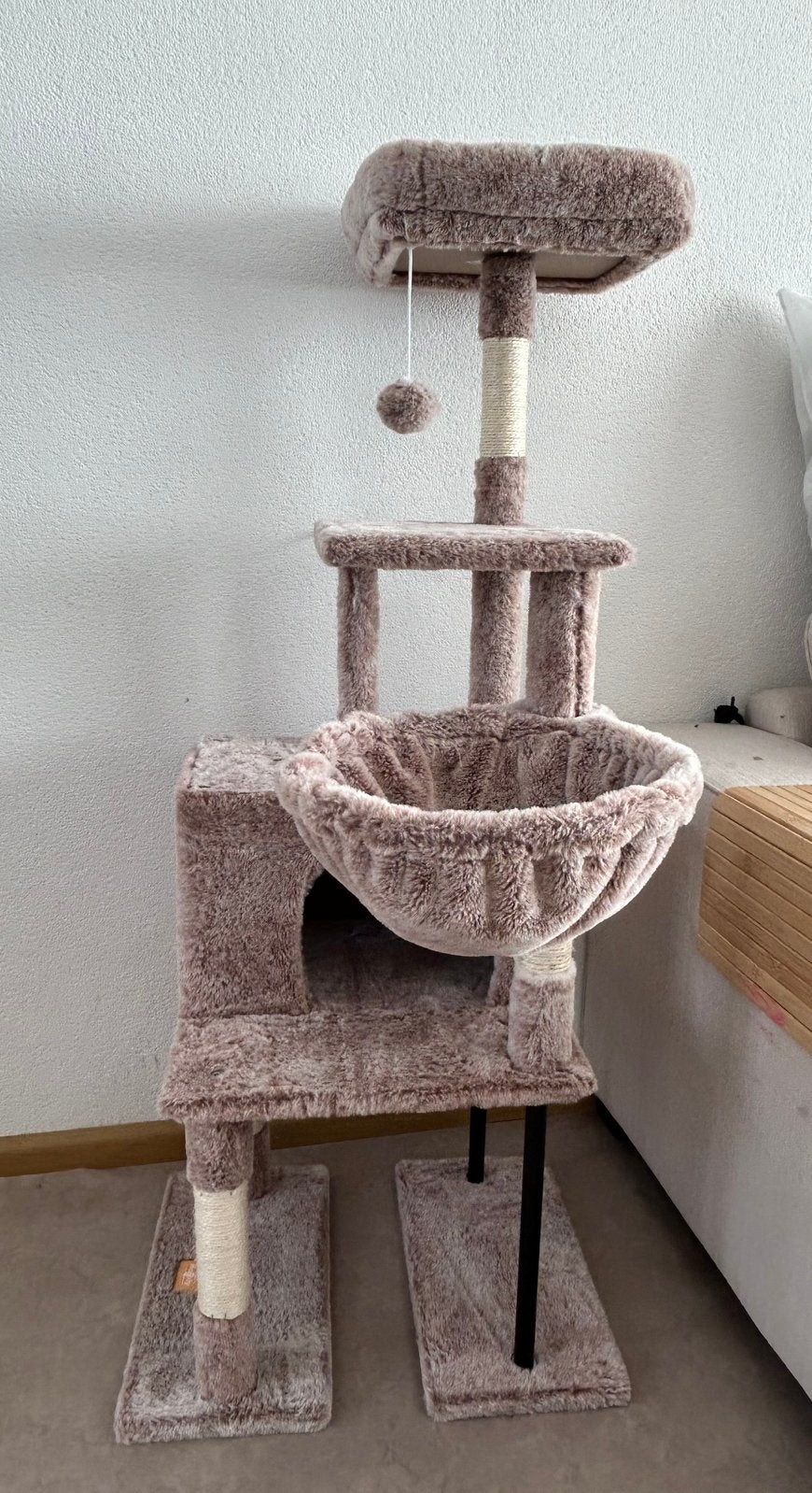 Krabpaal beige. Kat heeft het niet gebruikt., Dieren en Toebehoren, Ophalen, Zo goed als nieuw, Krabpaal