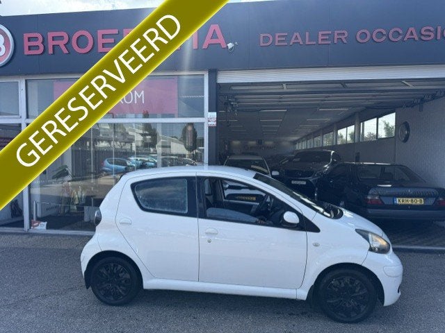 Toyota Aygo 1.0-12V Access 2 EIGENAAR NL * NW APK * 160.000, Auto's, Voorwielaandrijving, Euro 5, Gebruikt, 4 stoelen