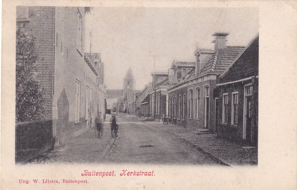 Ansichtkaart Buitenpost, Kerkstraat (1917), Ophalen of Verzenden, Voor 1920, Gelopen, Friesland