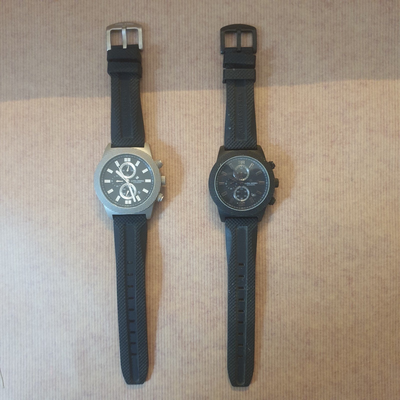 Alpha Sierra Blackhawk limited edition zilverkleurig, Overige merken, Staal, Polshorloge, Kunststof