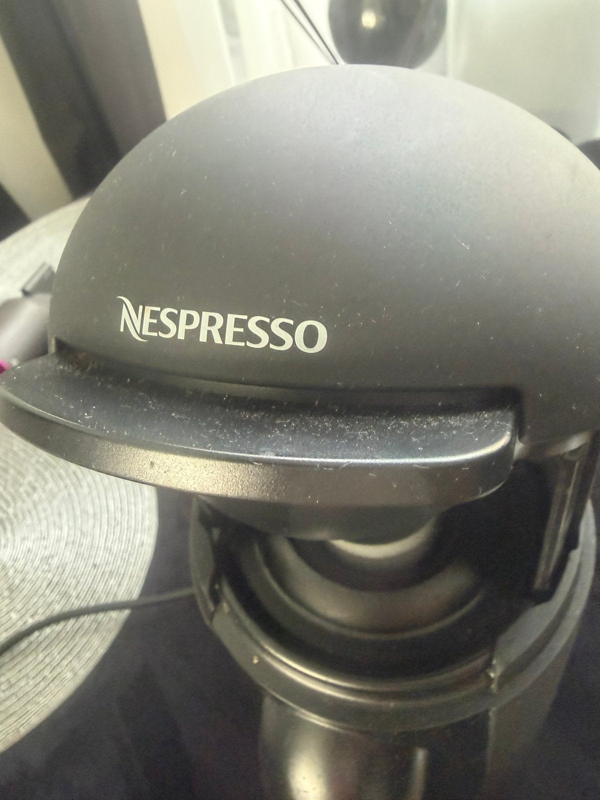 Nespresso, Koffiepads en cups, Overige modellen, Ophalen of Verzenden, Zo goed als nieuw