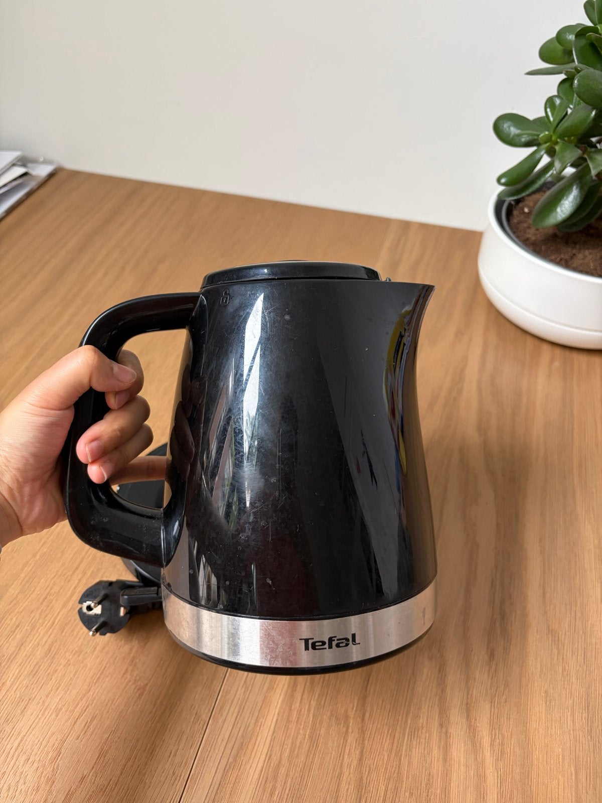 Tefal waterkoker - Zwart - Gebruikt, 1 tot 2 liter, Ophalen of Verzenden, Gebruikt